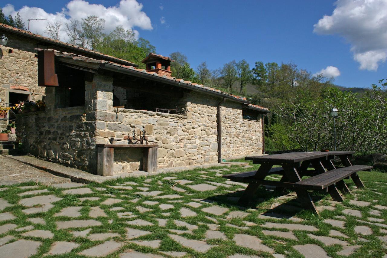 Вилла Podere Pian De' Cortini Серравалле Экстерьер фото